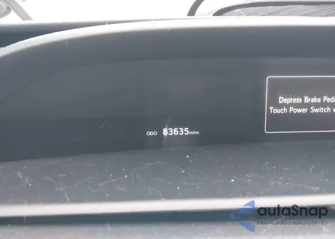 2017 Toyota Prius Three z USA, uszkodzony, nr VIN JTDKARFUXH3532869